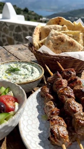 Famous Greek Foods You Need to Taste 😋 ( 24 Foodz )