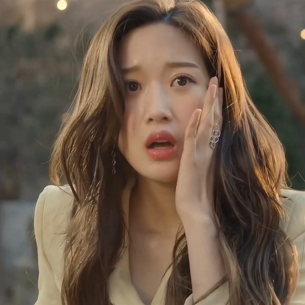 She slapped her so hard 😲 find me in your memory ✨ #yeohajin #moongayoung #romance #kdrama