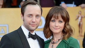 Alexis Bledel and Vincent Kartheiser Divorcing After 8 Years of Marriage