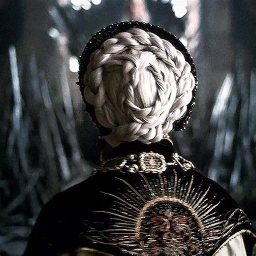 Rhaenyra Targaryen: Heir to the Iron Throne