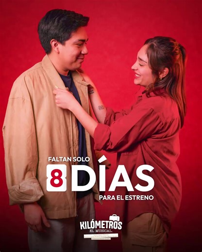 Faltan 8 días para comenzar este viaje. ✈️ Hay historias que cambian tu rumbo, encuentros que marcan el camino y decisiones que se sienten a kilómetros de distancia. El 19 de marzo estrenamos Kilómetros: El Musical. 📍 Foro Contigo América 🎟 Boletos por DM o al 56 70 06 85 81 #KilómetrosElMusical #CuentaRegresiva #TeatroMusical #CDMX