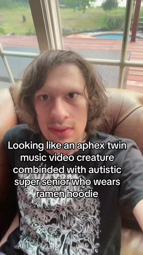 Isaac (@icedigs)’s videos with sonido original - Keygen.exe