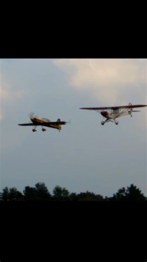 46K views · 487 reactions | The difference in AOA is Crazy  . . Video by Awesome and Unusual Aircraft | Awesome and Unusual Aircraft | Facebook