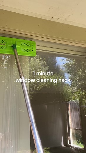 1 Minute Window Cleaning Trick Without a Squeegee | DIY Window Cleaning Hacks