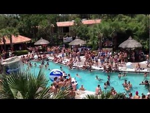 Pool party Gay Day Orlando 2012