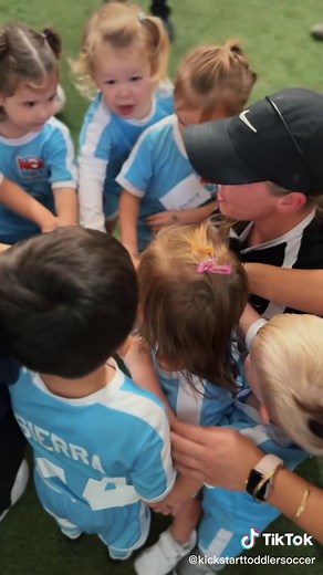 Rookies Class (2 year olds) working on large motor skills 😊 #kickstarttoddlersoccer #toddlersoccer #toddlersoftiktok