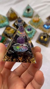 Wholesale Crystal Spheres Trees Chakra Orgone Pyramid Zodiac Orgonite Pyramid