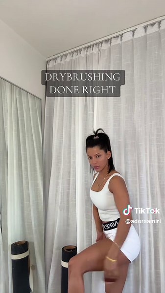 Mastering Dry Brushing Techniques for Healthier Skin