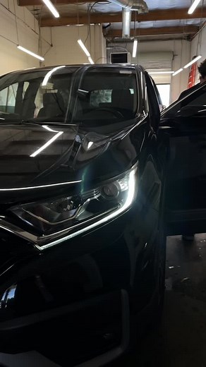 Quick video of us finishing this 2018 Honda CRV in @llumarfilms Select Pro Pinnacle series all around! Shot by @lux.lashes.la #windowtint #llumarwindowfilm #windowtintingnearme #residentialtinting #formulaone #windowtinting #honda | Preferred Window Tinting