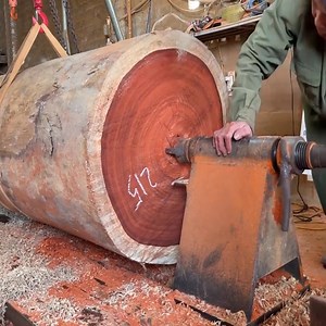 2.3M views · 10K reactions | Woodworking Large - Skills Working With Giant Wood Lathe #woodart #woodwork #woodworking #machine | Nyanko14 | Facebook