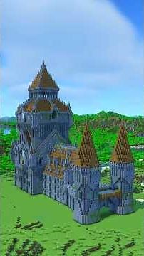 Day 5: Building a Bigger and Bigger Castle! 🏰 #minecraft #minecraftbuilding #minecraftbuilds