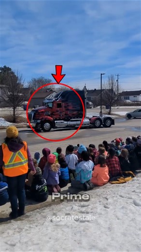 This Giant Robot Just Arrived to Stop Bullying #shorts #optimusprime #inspiring