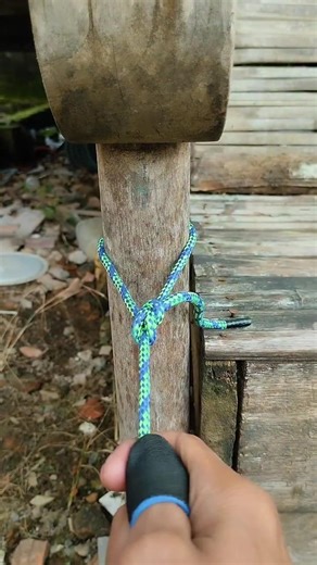 Fast Knot for a Secure Hold