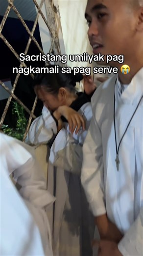 Sacristan Umiiyak sa Kamalian ng Serve