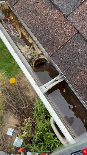 The satisfying sound of clean gutters 🔊 #satisfying #guttercleaning | Lansing Precision Power-Wash