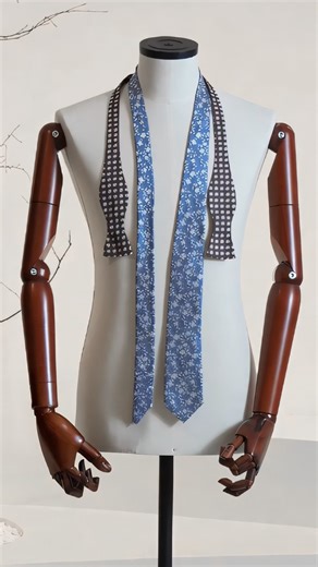 Californium s.r.o. on Instagram: "Kravata nebo motýlek? Volba doplňku u svatebního outfitu ✨Na jistotu: Kravata. Klasika, která funguje vždy. ✨Chcete něco výjimečného? Motýlek (ideálně vázací), dodá noblesu a eleganci, kterou běžně nenosíte. Každý detail se počítá a na fotky budete koukat celý život. 📌 Sledujte profil pro víc tipů na dokonalý svatební look."