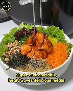 【✨📸Fish A More Delicious Meal in Just One Bowl!!!🤤😍】 . 👉🏼Looking for a delicious alternative to a healthier meal?🤔 The Fish Bowl is the answer for you!😍 In one bowl, you can customize with tons of choices when you order at their restaurant or through Grab Signatures😱. . Their popular item here is their Shoyu Salmon😋. They use fresh Norwegian Trout marinated in shoyu(Japanese soy sauce) for a yummy taste profile!💯. The salmon is so fresh & the whole meal is so savoury❤️. . ✅If you’re a 