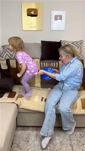 Wait… what’s inside that balloon? 😂