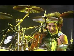 Tico Torres Soloing with Keyboardist David Bryan -Bon Jovi Live from London at Wembley Stadium 1995.