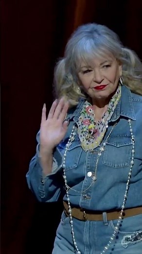 Roseanne Barr returns to standup comedy! You’re welcome! #roseanne #roseannebarr #foxnation