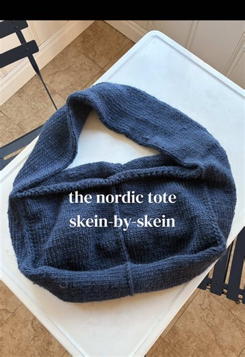 Create a Nordic Tote with Drops Snow Yarn