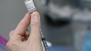 Fox Valley COVID-19 vaccine clinics rely on 'honor system'