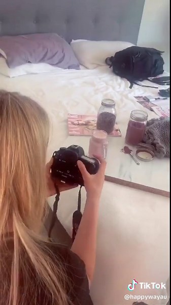 How we capture our smoothie goodness featuring our açaí powder and happy way protein 😍 #smoothie #photography #happyway