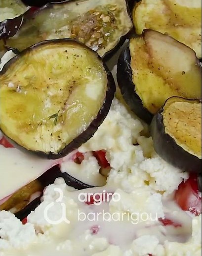 Σουφλέ μελιτζάνας με κιμά | Αργυρώ Μπαρμπαρίγου