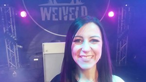 Jy reg vir Monique Steyn in #Weiveld ? Moenie hierdie ongelooflike talentvolle kunstenaar se album bekendstelling mis nie. #SienJouNouNou | The Bronberg Hub