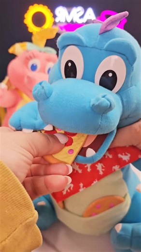 1999 Playskool Dragon Tales Hungry Hiccuping Ord & Babysitting Cassie  | La Bumlu | Facebook