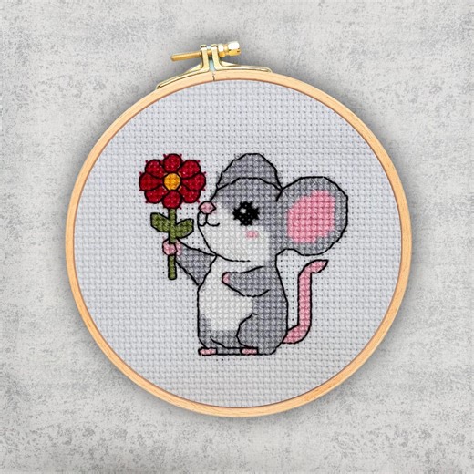 Mini Cross Stitch Pattern PDF | Small Kawaii Style Mouse Design - Etsy