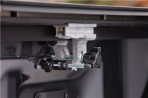 Pace Edwards UltraGroove Metal Retractable Hard Tonneau Cover - Aluminum - Matte Black Pace Edwards