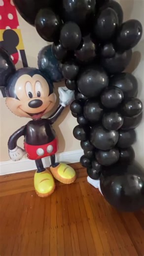 Mickey Mouse theme classic balloon arch💛❤️🖤 #fyp #foryoupage #balloongarland #SmallBusiness #crafts #DIY