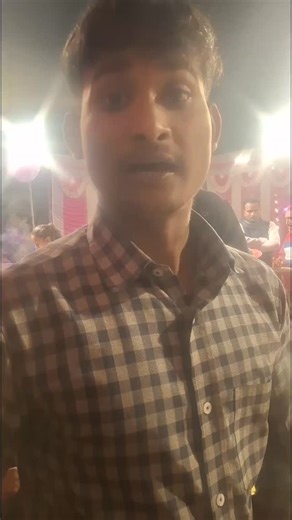 Abhishek Yadav on Instagram: "Prank in barat.😂🤣 #comedy #funny #prank #comedyvideos #funnyreel"