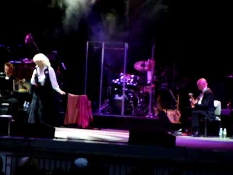 Petula Clark--Colour My World--Live Toronto CNE 2009-08-27