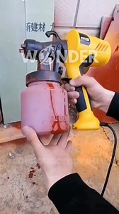 🔹 PISTOLA PULVERIZADORA DE PINTURA TITAN® 🔹 ¿Quieres pintar más rápido, con menos esfuerzo y un acabado profesional? Con esta pistola pulverizadora Titan® obtendrás resultados uniformes en paredes, muebles, puertas, rejas y más 🛠️✨ ✅ Pintado rápido y sin marcas de brocha ✅ Chorro regulable para distintos materiales (pintura, barniz, esmalte) ✅ Ahorra pintura y cubre más superficie en menos tiempo ✔️ ✅ Ideal para remodelaciones, carpintería y proyectos DIY ✅ Fácil de usar, desmontar y limpiar