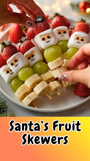 Santa’s Fruit Skewers : Fresh, Fun & Naturally Sweet – A Healthy Holiday Treat That Brings Santa to Your Snack Table! | Tasty Gastronomic