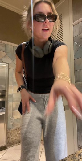 Engaging Home Dance Movements in Everyday Settings