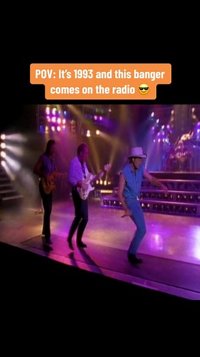 Embracing the Nostalgia of 90s Country Music