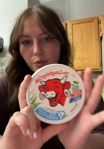 Delicious Laughing Cow Spreadable Cheese Wedges