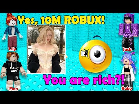 🥓 TEXT TO SPEECH 🥓 I'm A Poor Bacon But My Dad Is A Billionare 🥓 Roblox Story
