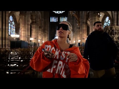 Bunnie wants to live in a Cathedral?? | Bunnie Xo