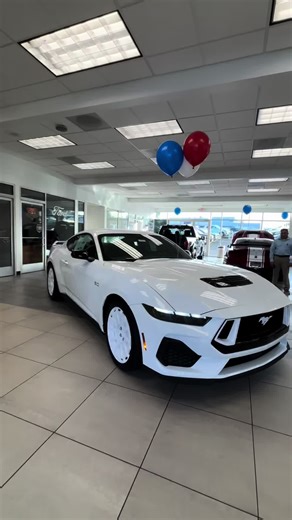 Discover the New Ford Mustang GT at Skyline Ford