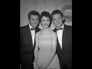 The Mudlarks - Lollipop. (REMASTERED). 1958