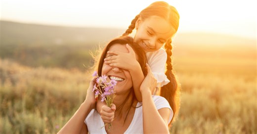7 Bible Verses to Encourage Moms