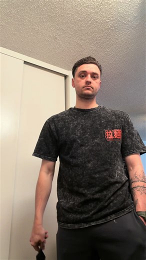 Mastering Knife Skills with Leaf Techniques