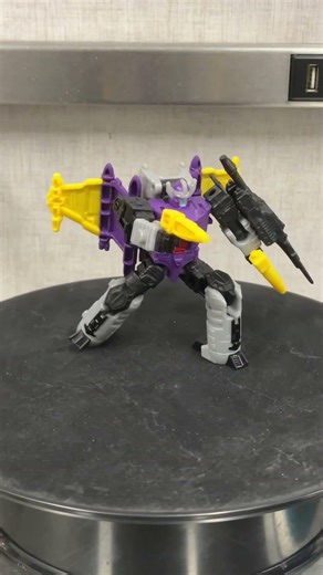 360 Degree View of Legacy United Core Class Energon Universe Galvatron #transformers #energon #toys