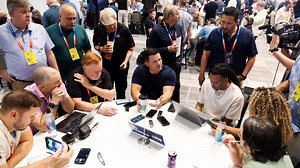 Seahawks' Mike Macdonald thinks everyone's sleeping on RB room after losing Kenneth Walker