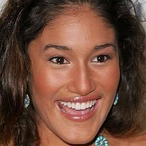 Q'Orianka Kilcher Boyfriend 2026: Dating History & Exes - CelebsCouples
