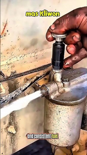 How to Use a Diesel Fuel Priming Pump to Bleed the System#shorts #automotive #mechaniclife #repair